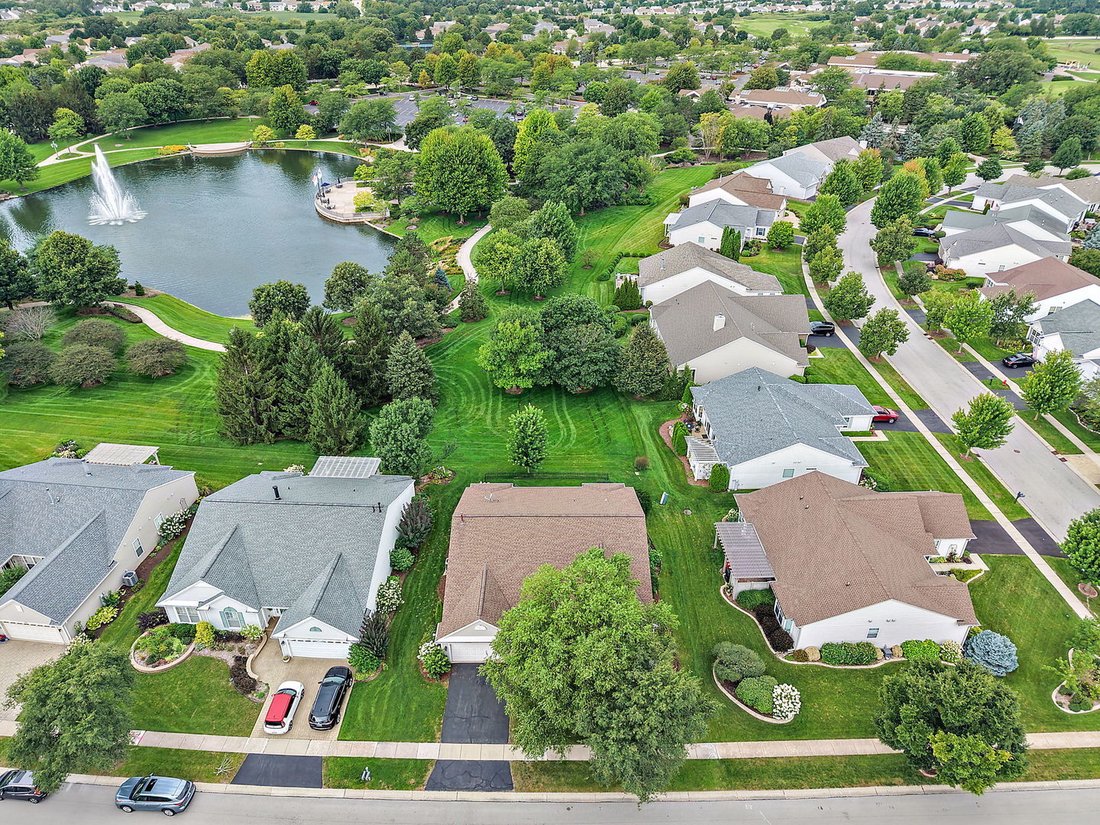 House in Huntley, Illinois, United States 4 - 18697790