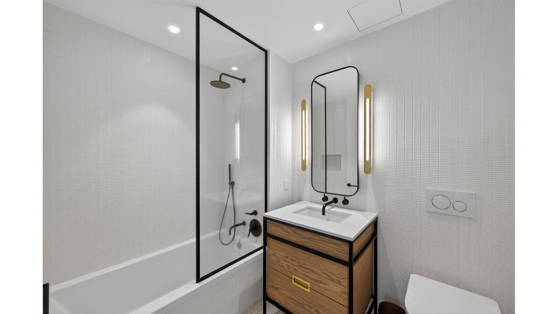 Condo in New York, New York, United States 5 - 18698927