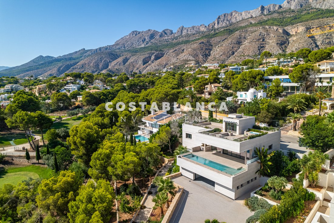 Villa in Altea, Valencian Community, Spain 3 - 18696193