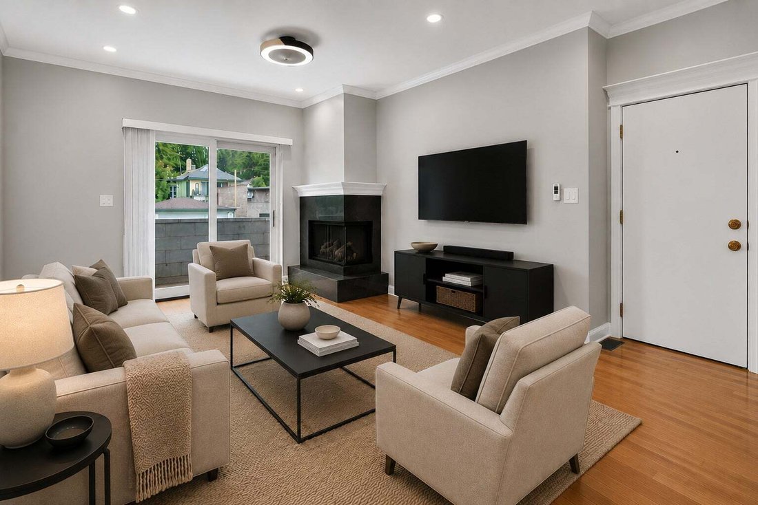 Condo in Chicago, Illinois, United States 5 - 18697681