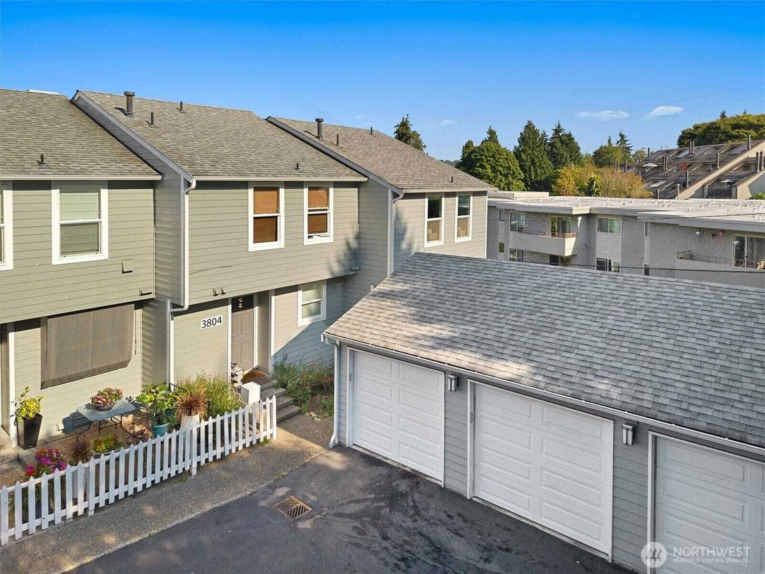 Condo in Seattle, Washington, United States 1 - 18697189