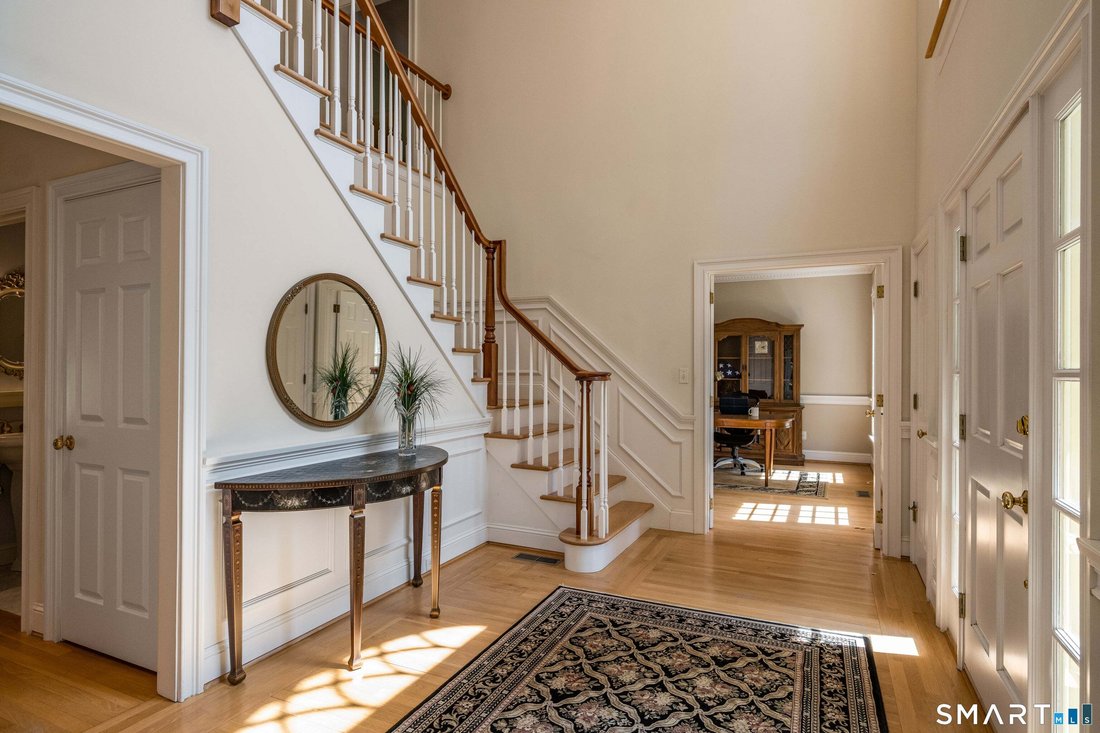 House in Avon, Connecticut, United States 3 - 18697674