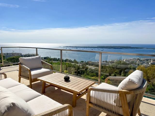 Villa in Cannes, Provence-Alpes-Côte d'Azur, France 1 - 15502746
