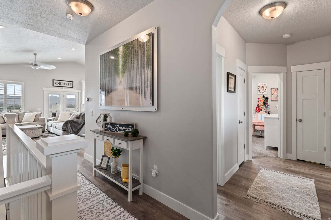 House in Riverton, Utah, United States 4 - 18697150