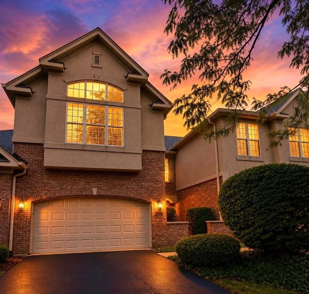 Townhouse in Darien, Illinois, United States 3 - 18697698