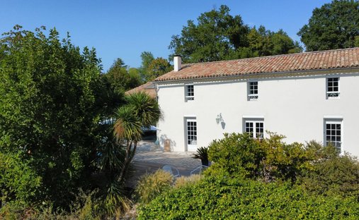 Villa en Yvrac, Nueva Aquitania, Francia 1