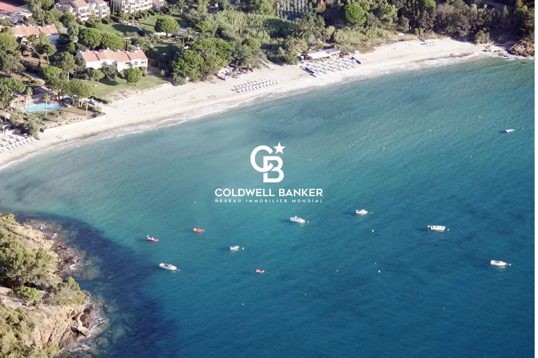 Terreno en Le Lavandou, Provenza-Alpes-Costa Azul, Francia 4 - 18695945