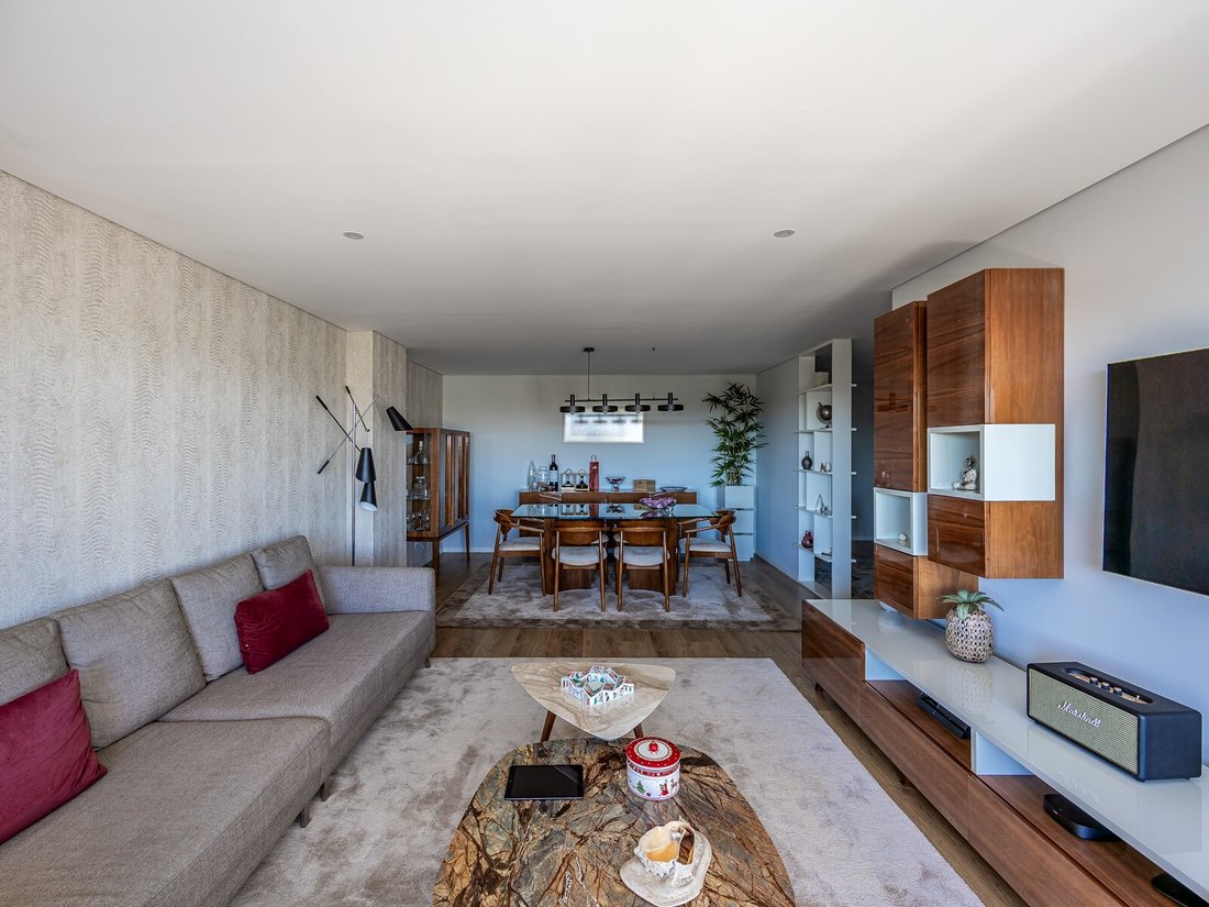 Apartment in Paranhos, Porto District, Portugal 2 - 18696257