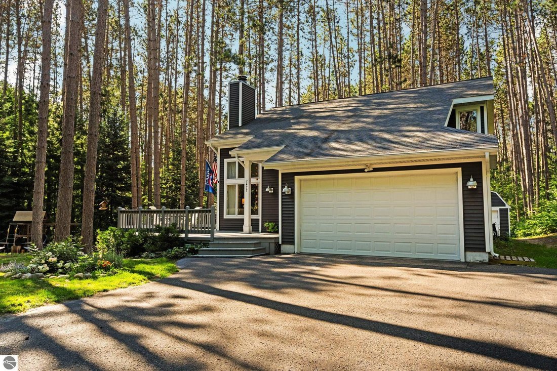 Haus in Central Lake, Michigan, Vereinigte Staaten 1 - 18697472