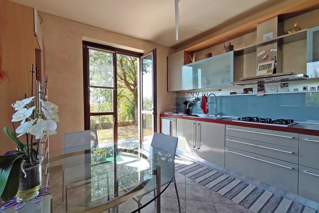 Villa in Trezzo Tinella, Piedmont, Italy 5 - 18695946