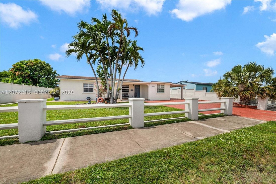 House in Miami, Florida, United States 2 - 18697343