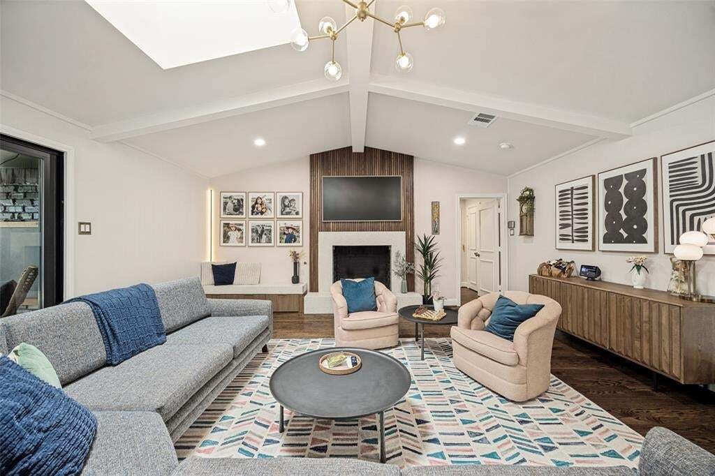 House in Dallas, Texas, United States 3 - 18698586