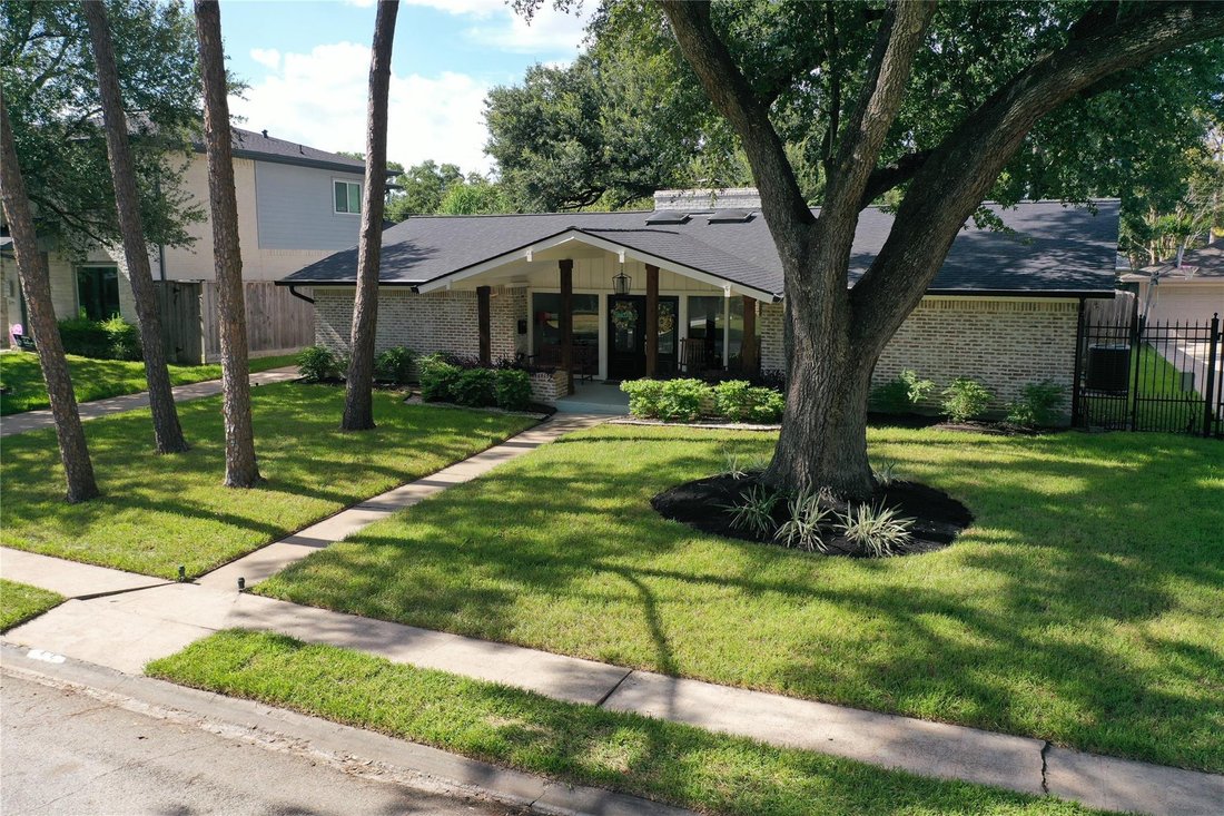 House in Houston, Texas, United States 3 - 18698803