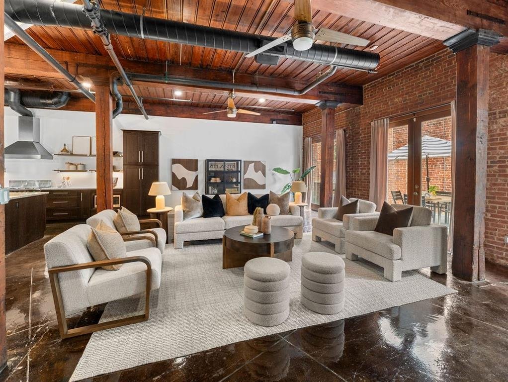 Condo in Atlanta, Georgia, United States 1 - 18698075
