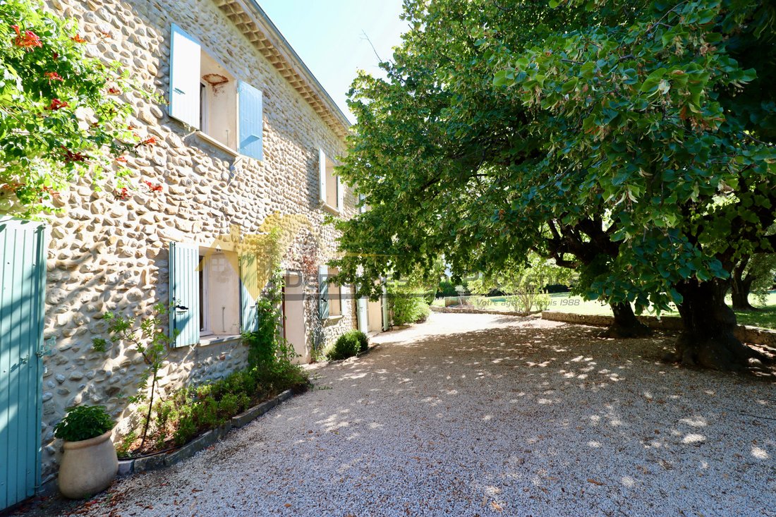 House in Séguret, Provence-Alpes-Côte d'Azur, France 2 - 18699109