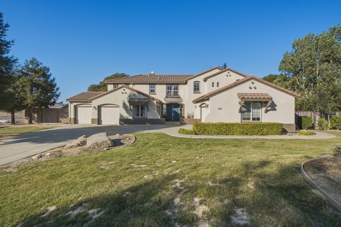House in San Juan Bautista, California, United States 1 - 18697952