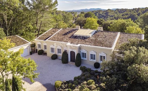 Villa in Callas, Provence-Alpes-Côte d'Azur, Frankreich 1