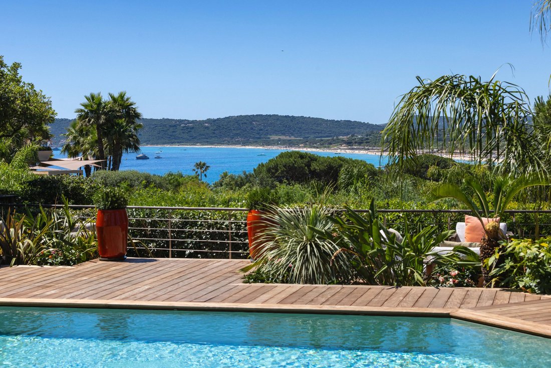 Villa in Ramatuelle, Provence-Alpes-Côte d'Azur, France 3 - 18699207
