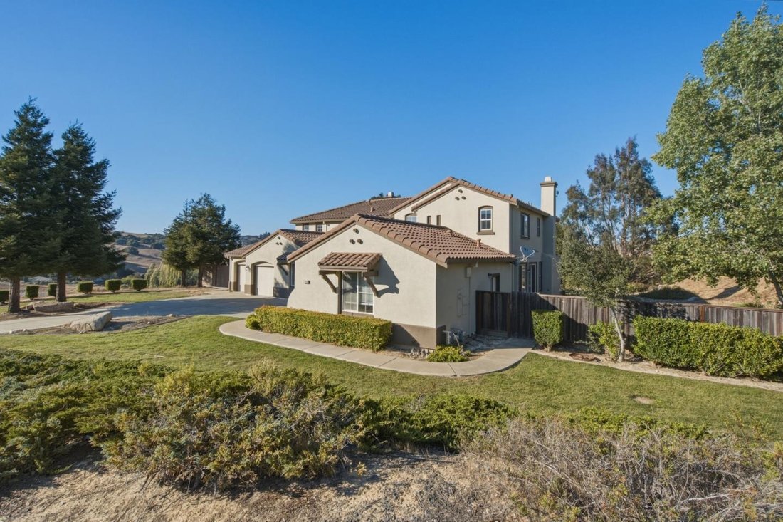 House in San Juan Bautista, California, United States 2 - 18697952