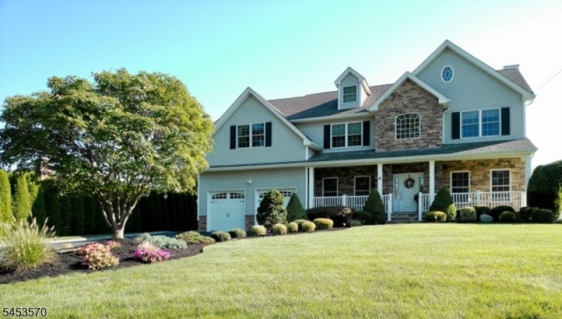 House in Clark, New Jersey, United States 1 - 18696472