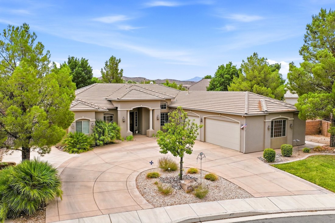 House in St. George, Utah, United States 1 - 18696480