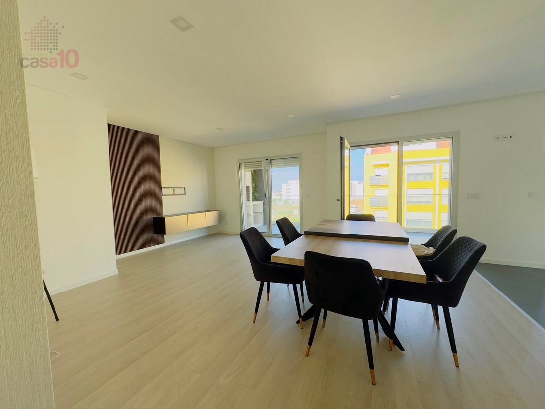 Apartment in Montijo e Afonsoeiro, Setubal, Portugal 2 - 18696229