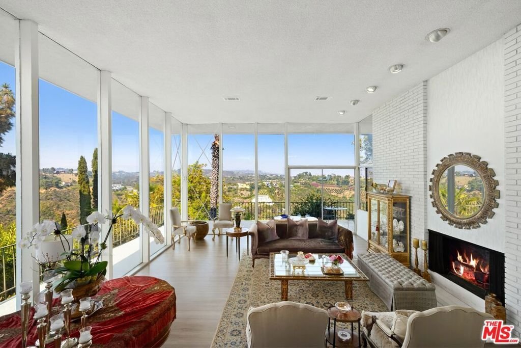 House in Los Angeles, California, United States 1 - 18697029