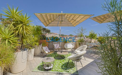 Appartamento a Hyères, Provenza-Alpi-Costa Azzurra, Francia 1