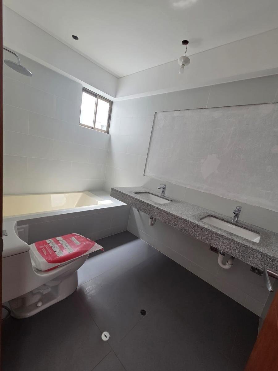 Wohnung in Lima, Belarus 5 - 18696535
