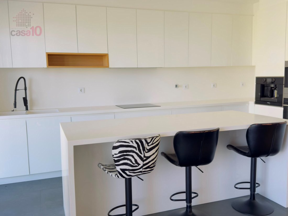 Apartment in Montijo e Afonsoeiro, Setubal, Portugal 3 - 18696229