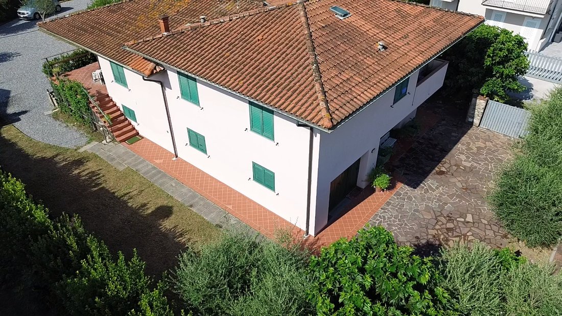 Villa in Antraccoli-Picciorana-Tempagnano, Lucca, Italy 5 - 16501635