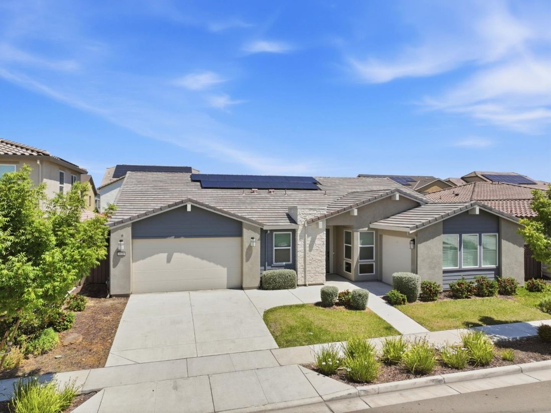 House in Tracy, California, United States 1 - 18697976