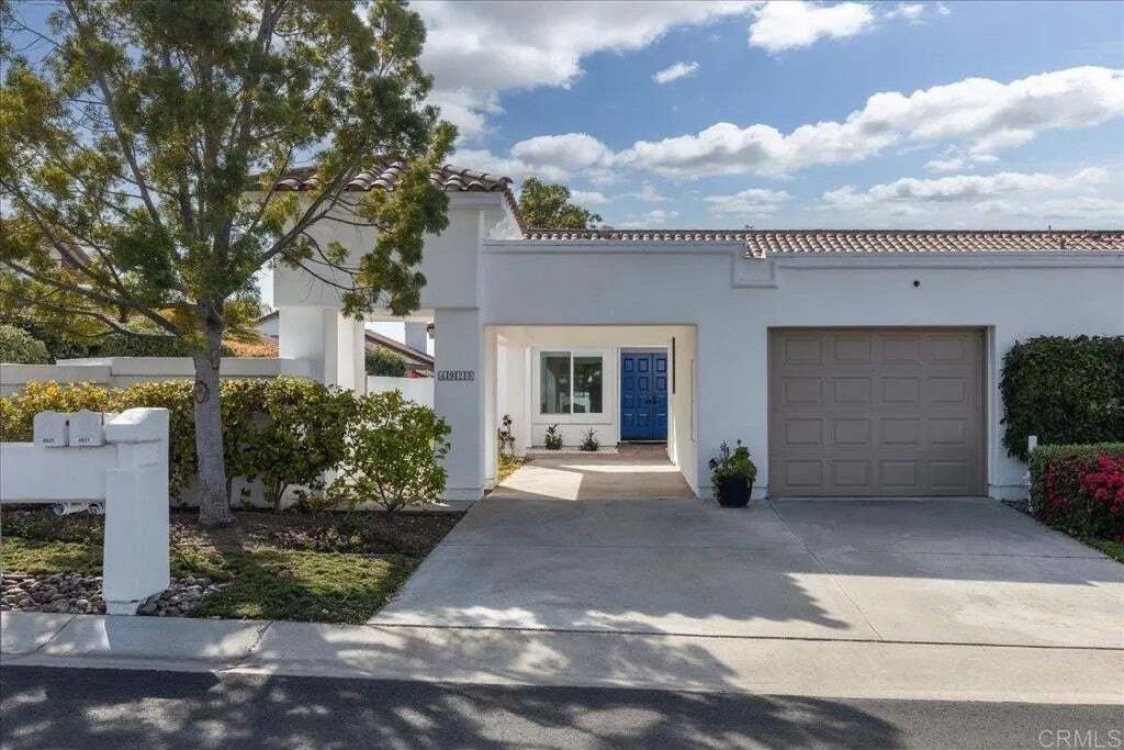 Condo in Oceanside, California, United States 3 - 18698317