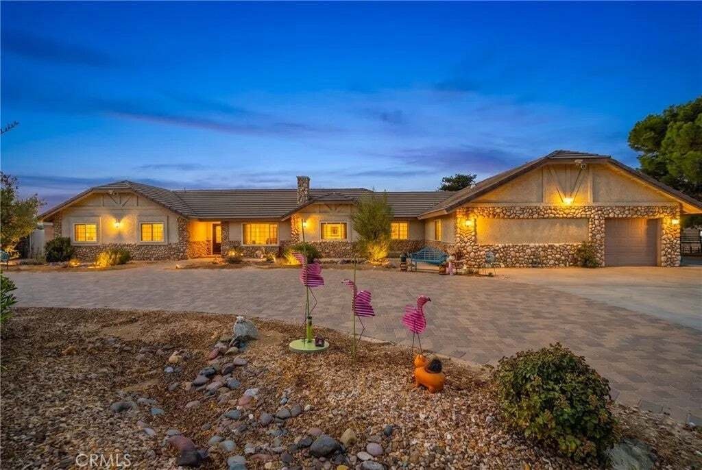 Maison à Palmdale, Californie, États-Unis 4 - 18698270