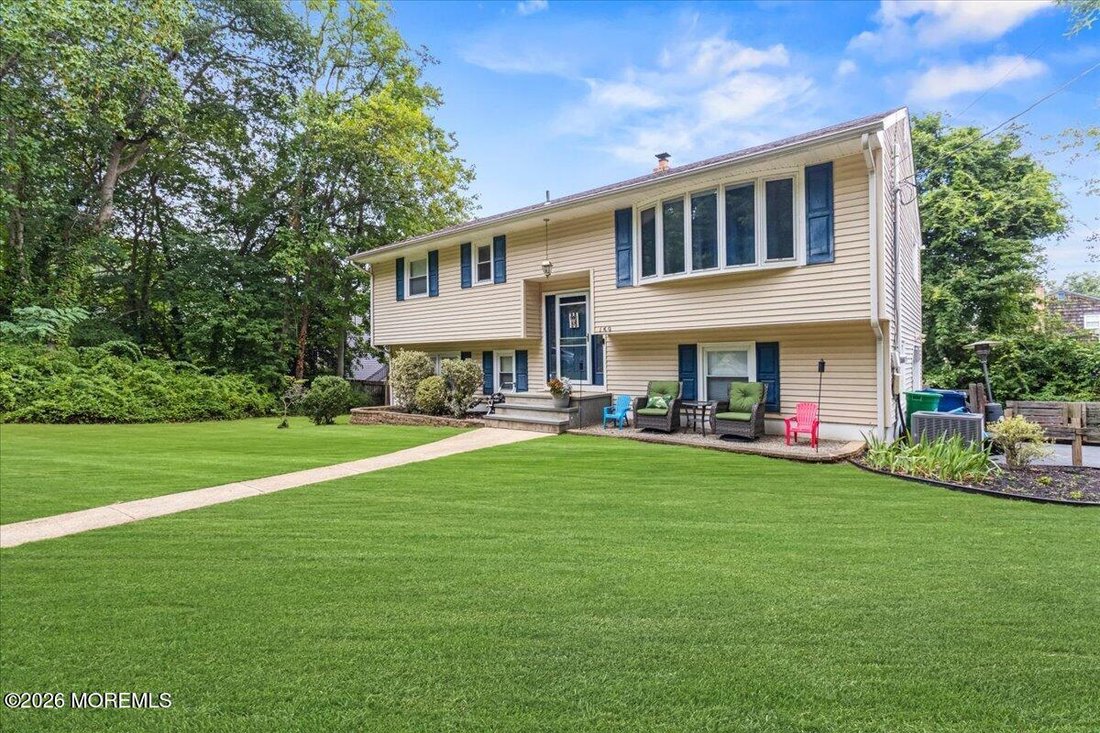House in Neptune Township, New Jersey, United States 2 - 18696850