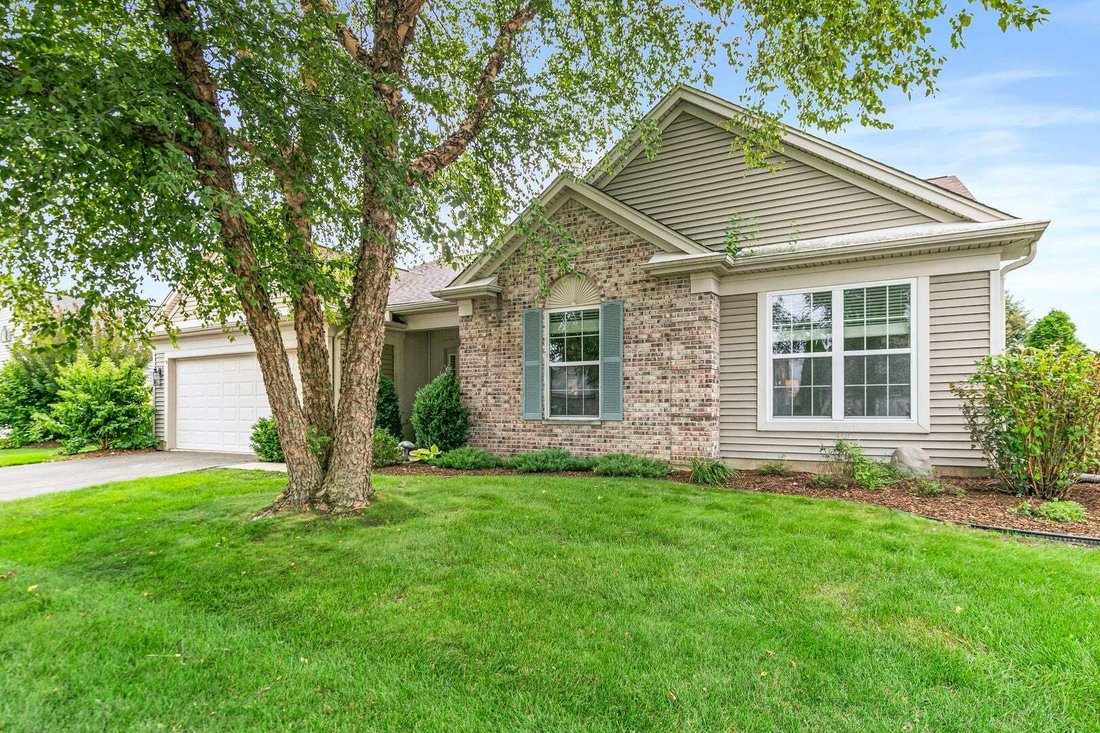 House in Huntley, Illinois, United States 1 - 18697790
