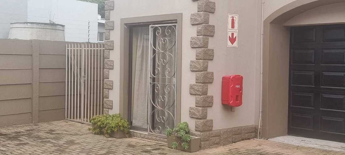 Townhouse in C-Place, Eastern Cape, South Africa 1 - 18696432