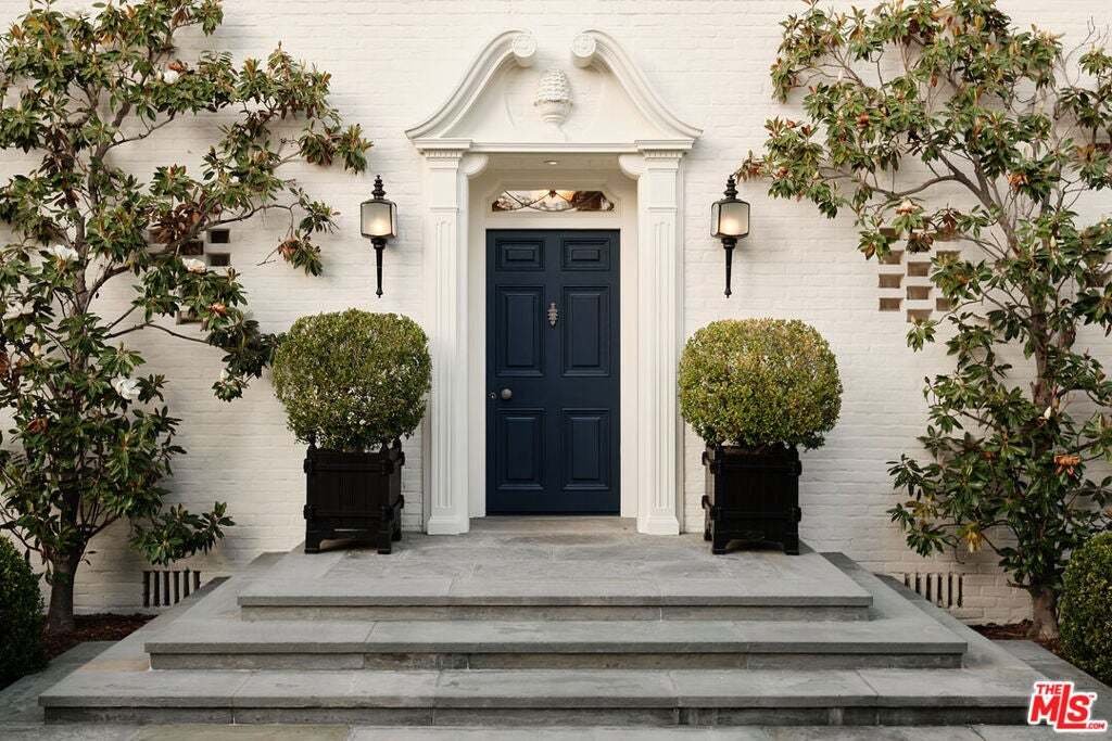 House in Beverly Hills, California, United States 5 - 18697021