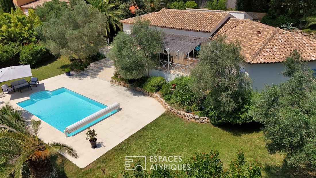 Villa in Camplanier, Nimes, France 2 - 18699419