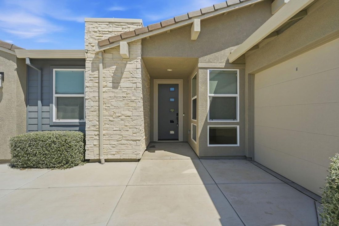 House in Tracy, California, United States 4 - 18697976