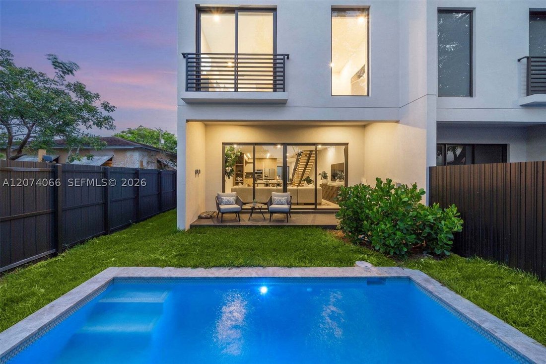 Townhouse in Miami, Florida, United States 1 - 18697300