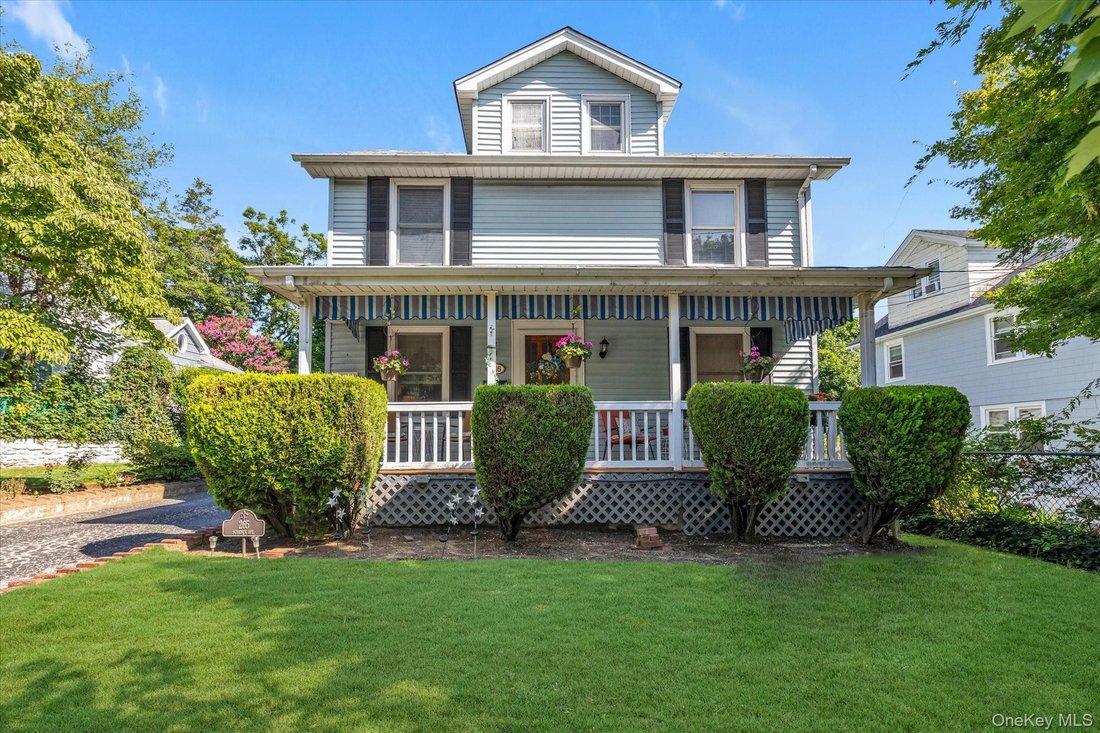 House in Great Neck, New York, United States 1 - 18698938