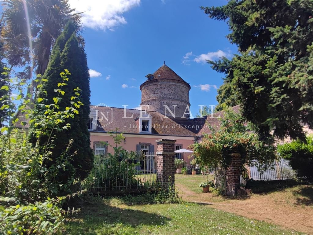 Estate in Bonneval, Centre-Val de Loire, France 4 - 14575836