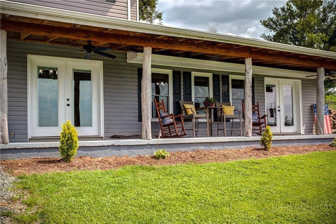 House in Sparta, North Carolina, United States 4 - 18696772