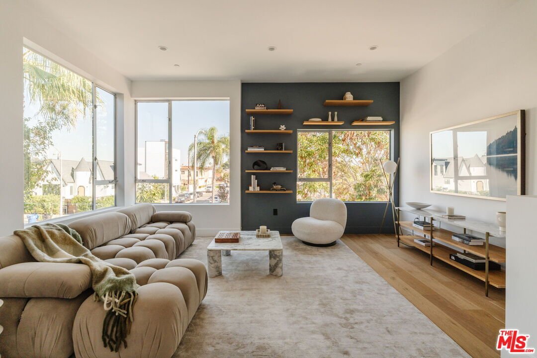 House in Los Angeles, California, United States 1 - 18698904