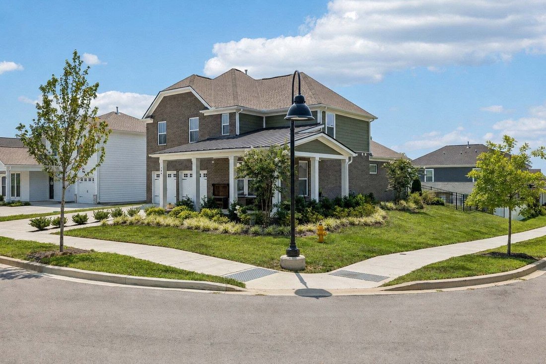 House in Hendersonville, Tennessee, United States 1 - 18698699