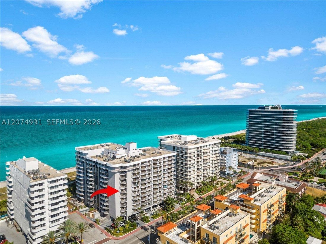Condo in Bal Harbour, Florida, United States 1 - 18697319