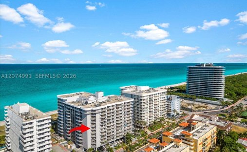 Condo in Bal Harbour, Florida, United States 1