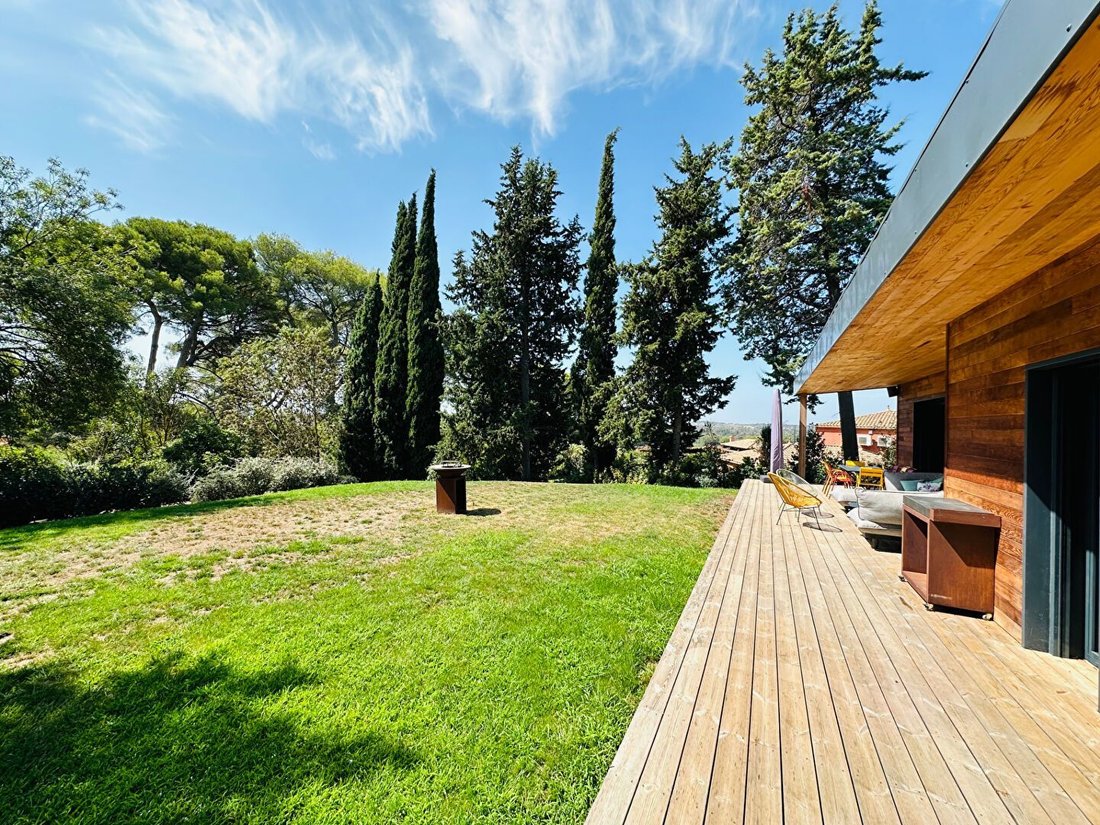 Villa in Ancien Hôpital, Beziers, France 2 - 18696007