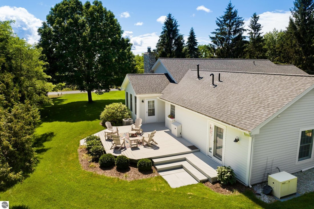 House in Northport, Michigan, United States 3 - 18698828